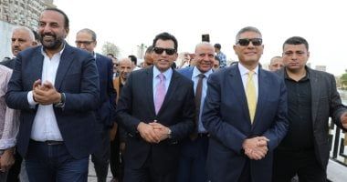 وزير الرياضة ومحافظ الجيزة يفتتحان ملاعب نادى الصحفيين النهرى