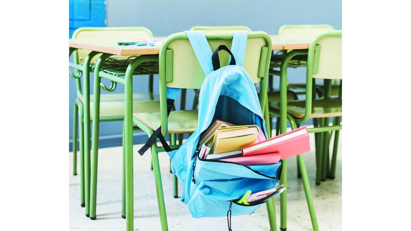 الامارات | غياب «الجمعة».. عدم انضباط طلاب يدفع مدارس إلى اختبارات مفاجئة وتعديل لائحة السلوك