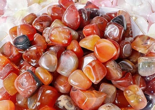 طالع الأبراج: العقيق في نهاية أبريل.. سر التوازن الداخلي لـ 4 أبراج تبحث عن الهدوء
