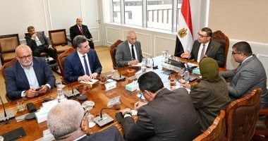 وزير الإسكان يُتابع معدلات تسويق عدد من مشروعات هيئة المجتمعات العمرانية الجديدة
