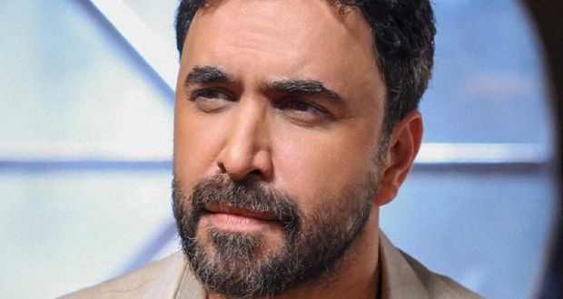 “الغمّازة” تضع نادر الأتات في الصدارة