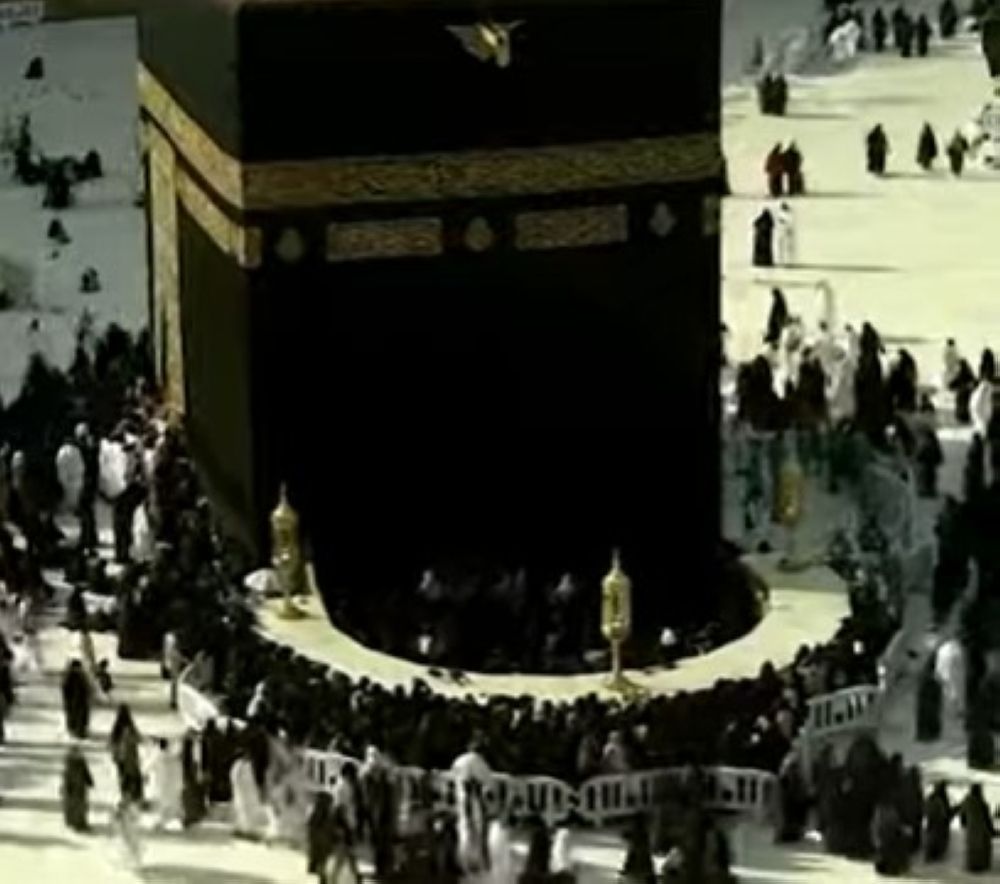 شاهد| الحرم بلا زحام مع بدء قرار منع دخول غير حاملي تأشيرة الحج - عاجل