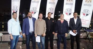 حسن السعدنى ووليد ماهر يفوزان فى بطولة الألعاب الترفيهية بنادى الصحفيين