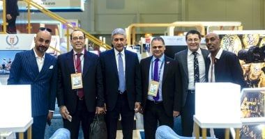 وزير السياحة يحث ممثلي القطاع الخاص على إبراز التنوع السياحي الكبير بالمقصد المصري