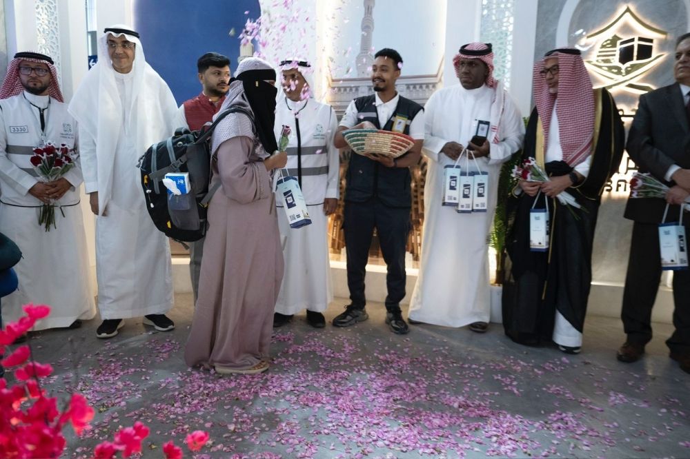 المدينة المنورة تستقبل أولى رحلات الحج من الهند وسط أجواء ترحيبية