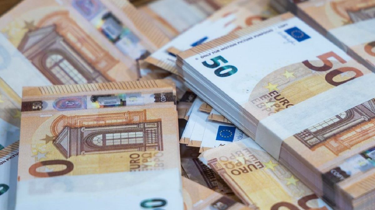 الامارات | الشخص المعرّض للفقر في ألمانيا.. كم دخله الشهري؟