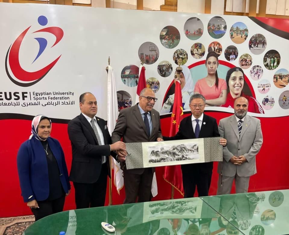 الاتحاد الرياضى للجامعات يستقبل وفداً صينياً رفيع المستوى