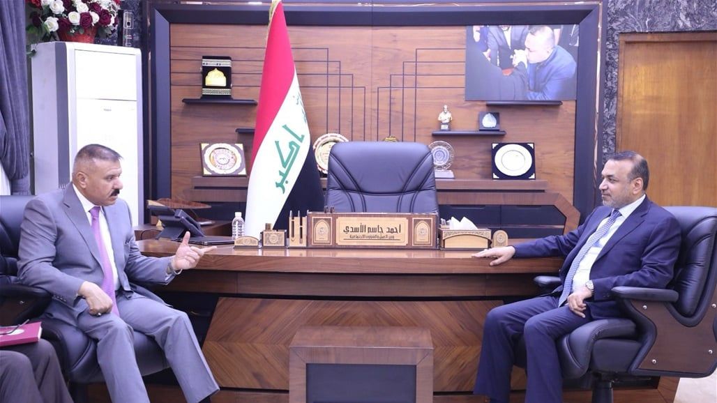 وزيرا العمل والداخلية يتفقان على مرحلة جديدة من مبادرة "التخريج"