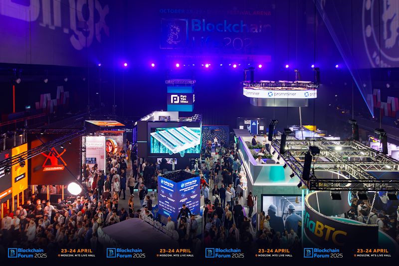 موسكو تستضيف قادة العملات الرقمية في منتدى Blockchain Life 2025 بمشاركة قياسية