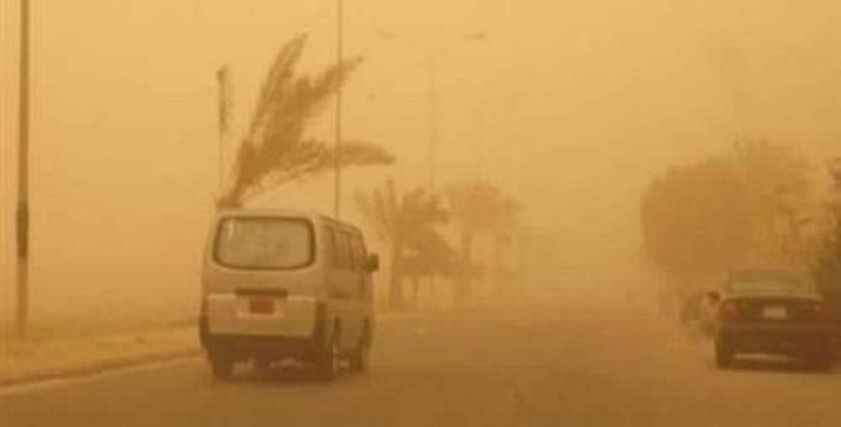 لا تخرجوا من المنزل.. تحذير لـ5 فئات بسبب عاصفة ترابية قوية
