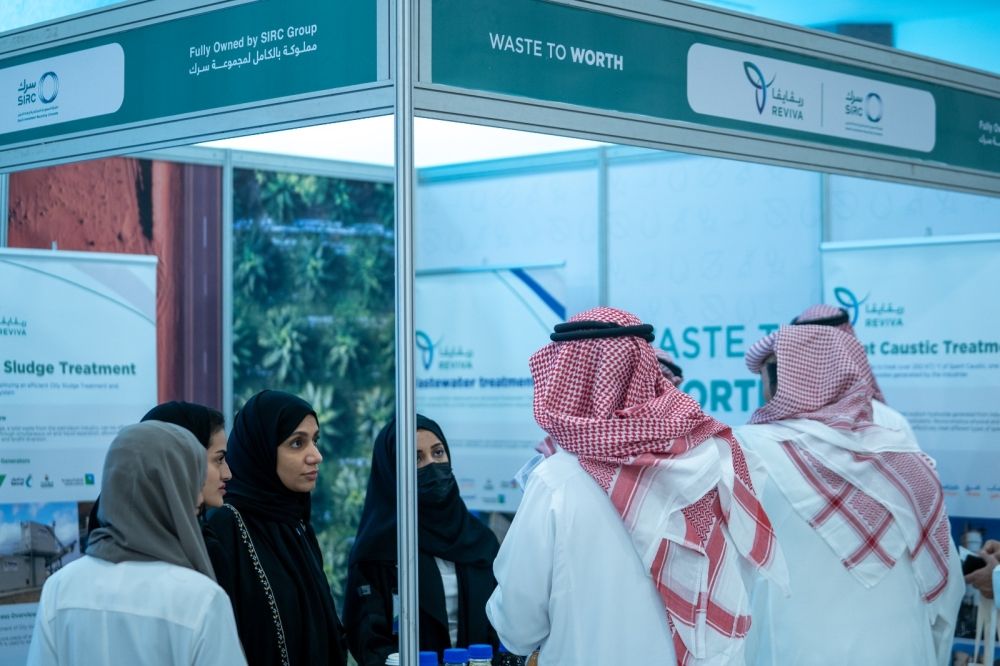 “بيئة صحية مستدامة”.. 8 توصيات لتحويل إدارة النفايات إلى ثروة وطنية