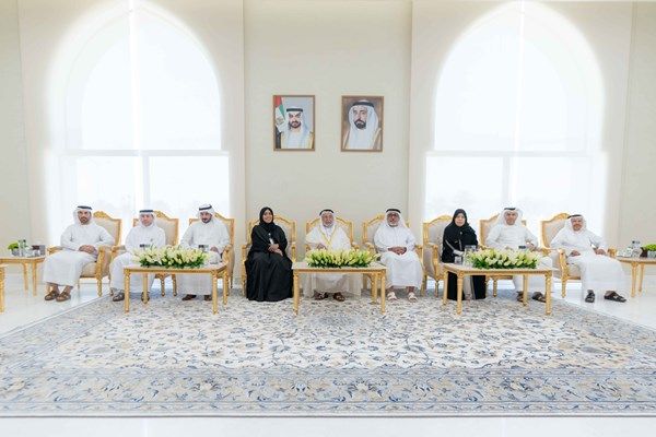 حاكم الشارقة يشهد توقيع مذكرة تفاهم بين جامعة كلباء ومدرسة فكتوريا الدولية