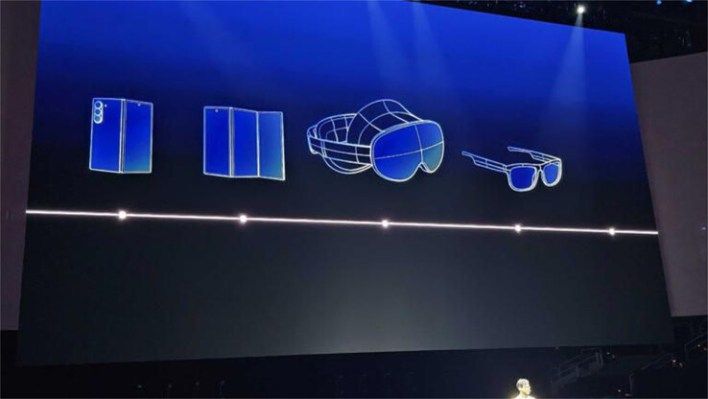 تكنولوجيا: سامسونج تلمّح لمنافس محتمل لهاتف Huawei Mate XT قادم في وقت لاحق هذا العام