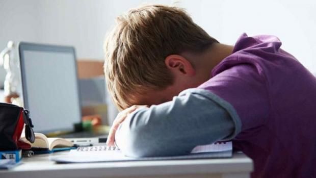 بعد تعرض جان رامز للتنمر الإلكتروني.. كيف تحمي الصحة النفسية لطفلك؟