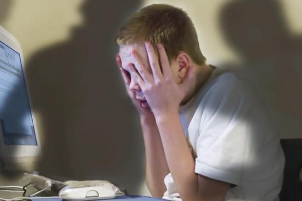 بعد تعرض جان رامز للتنمر الإلكتروني.. كيف تحمي الصحة النفسية لطفلك؟