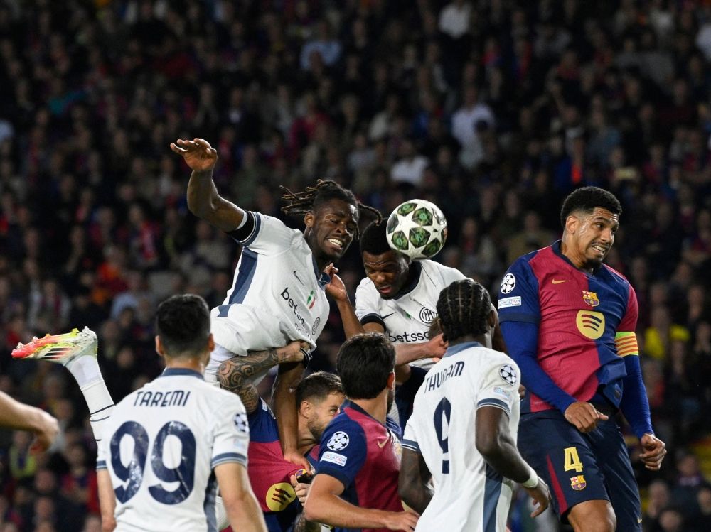 الامارات | تعادل برشلونة وإنتر في مباراة "كاملة الأوصاف"