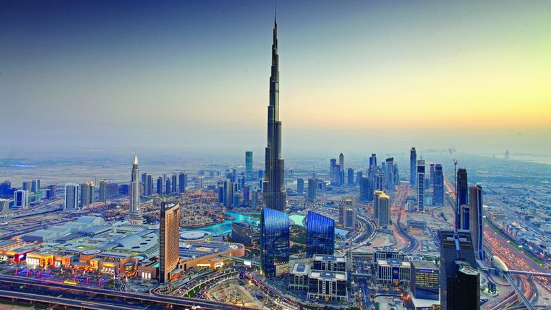 الامارات | طقس صحو بوجه عام