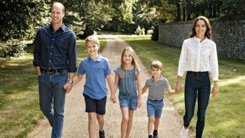 الأميرة شارلوت تحتفل بعيدها العاشر .. إليكم أجمل اللقطات لها