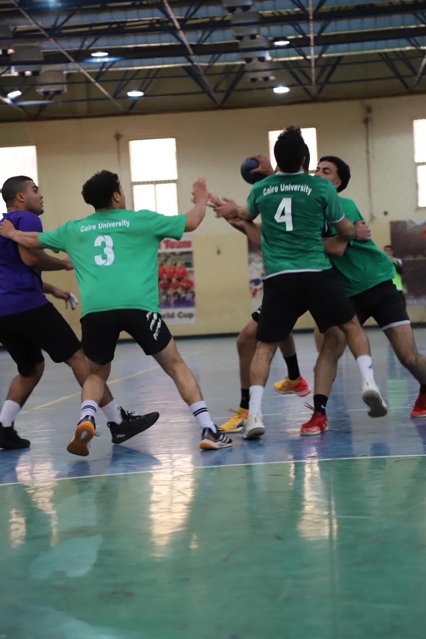 جامعة القاهرة تحصد المركز الأول فى نهائيات بطولة كرة اليد للجامعات والمعاهد العليا