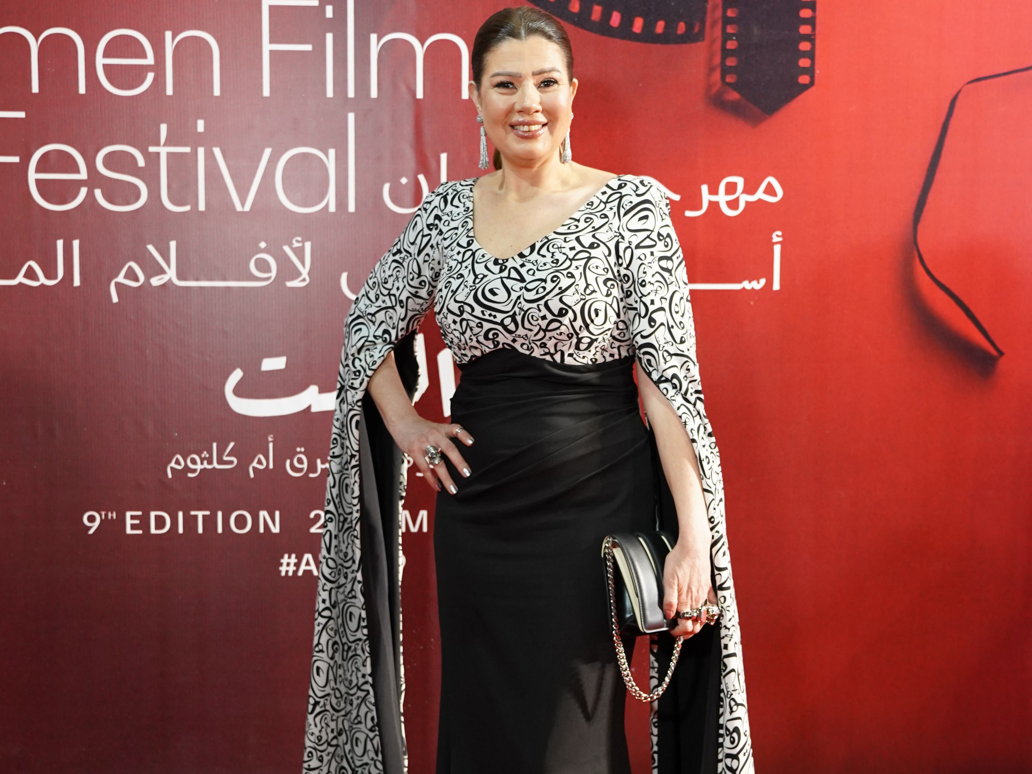 مكياج وتسريحات شعر النجمات في افتتاح مهرجان أسوان الدولي لأفلام المرأة 2025