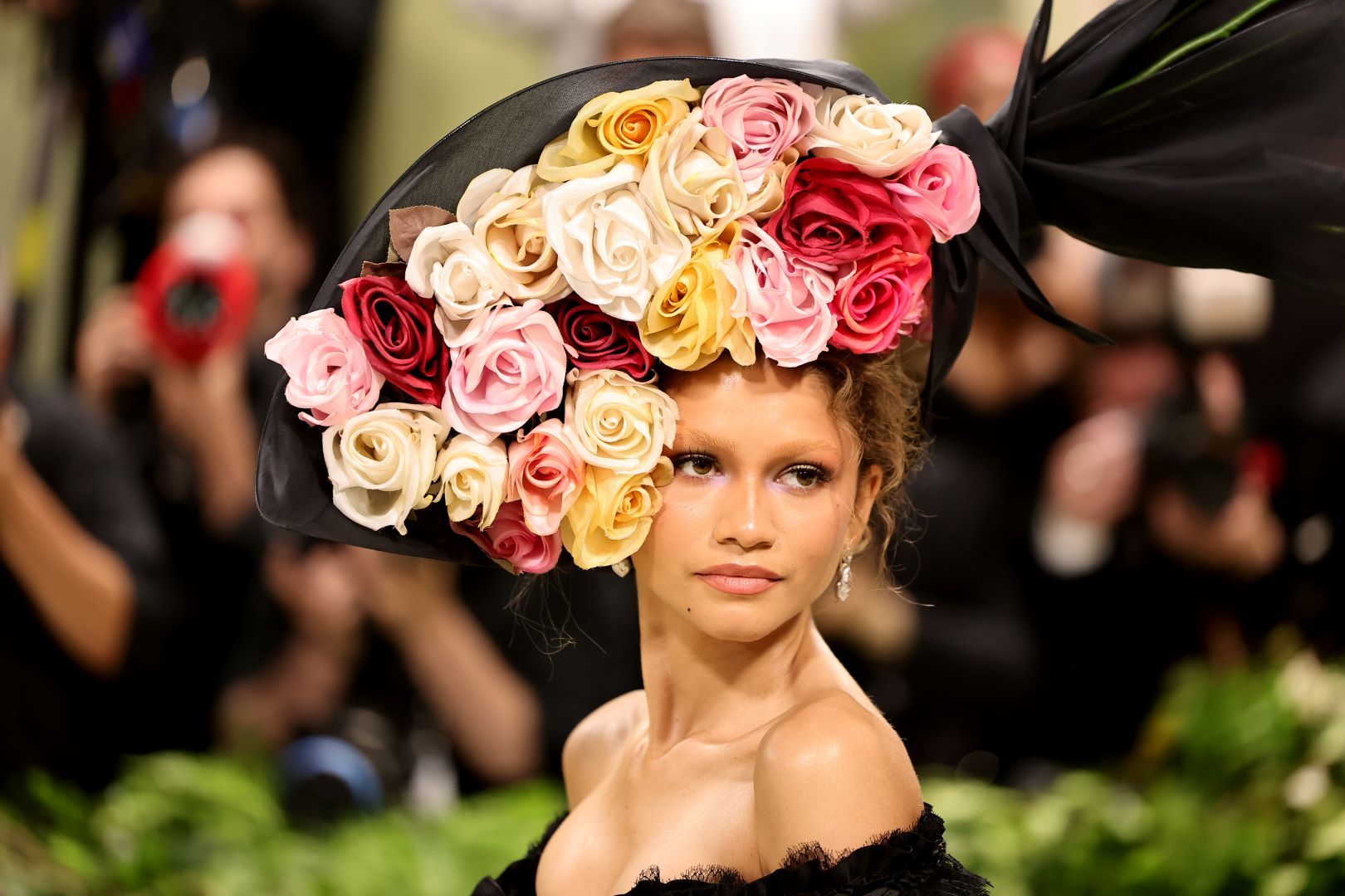 7 صيحات جمالية استثنائية للنجمات سجلها حفل ميت غالا 2024.. شاهديها بالصور