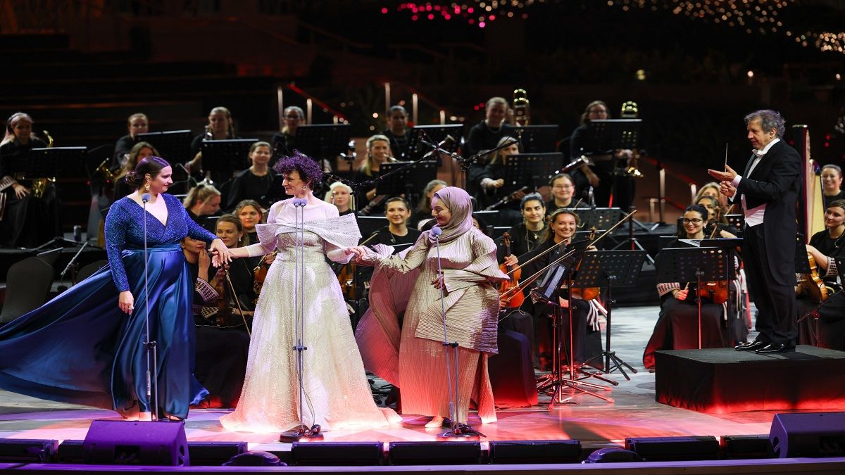 الامارات | أوركسترا فردوس تختتم موسمها بحفل أوبرا في ساحة الوصل
