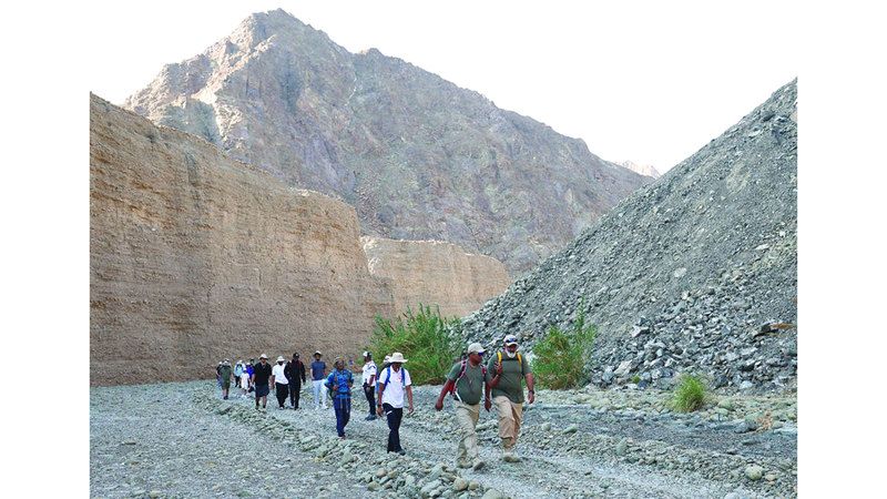 الامارات | الفجيرة تطلق دليلاً شاملاً لسياحة المغامرات