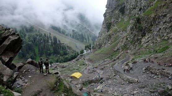 الخليج اليوم .. مجلس التعاون الخليجي يدعو لاستئناف المفاوضات العاجلة بين باكستان والهند