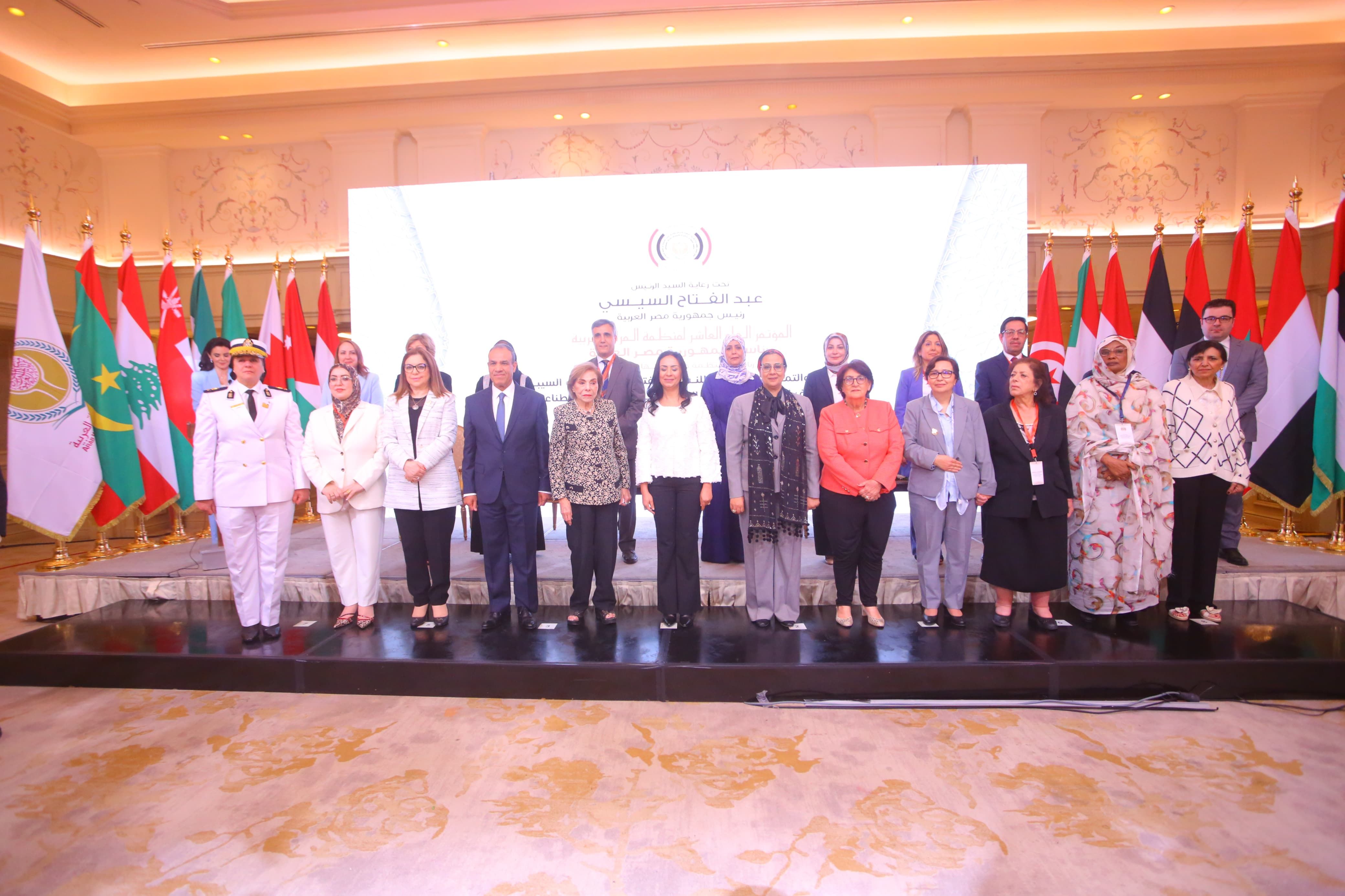 وزيرة التضامن: الدولة تنفذ مبادرات لتشجيع المرأة للدخول في مجال تكنولوجيا المعلومات