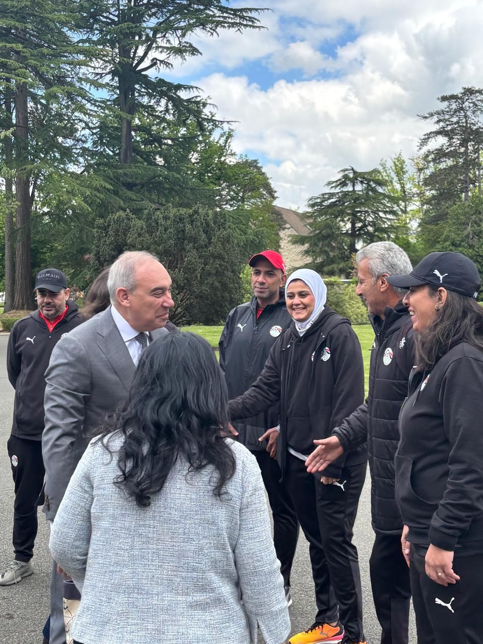 منتخب الكرة النسائية تحت 20 عاما يخوض المران الأول فى فرنسا بحضور السفير.. صور