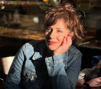 سلمى شلبي تتحدث عن علاقتها بـ رندة كعدي ومارينال سركيس ووسام حنا وفارس ياغي في كواليس "القدر"