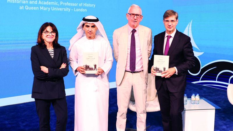 الامارات | «سيرة شارل ديغول» بعيون مؤرخ بريطاني