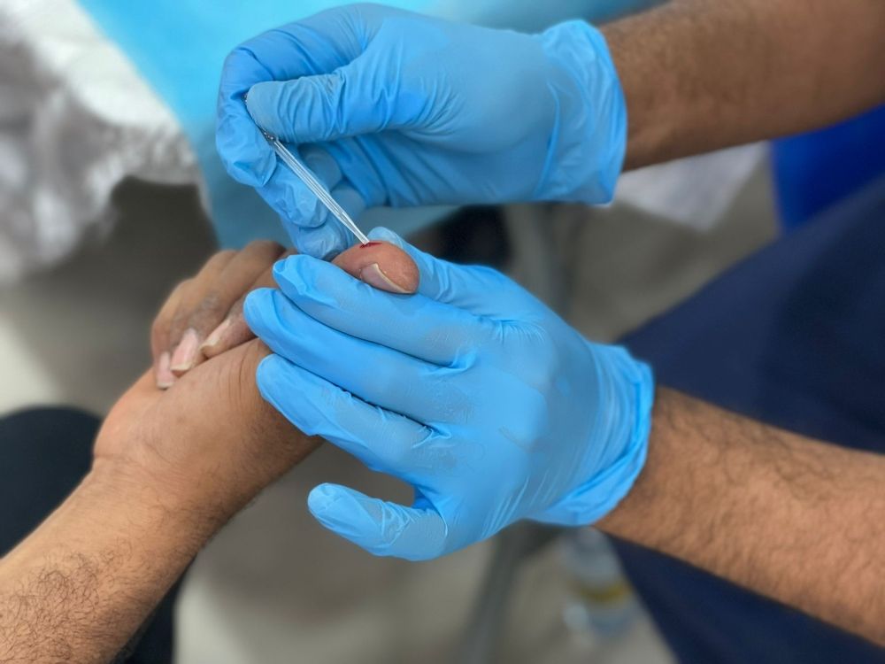 فحوصات دورية إلزامية لموظفي القطاعات الحكومية والخاصة وغير الربحية