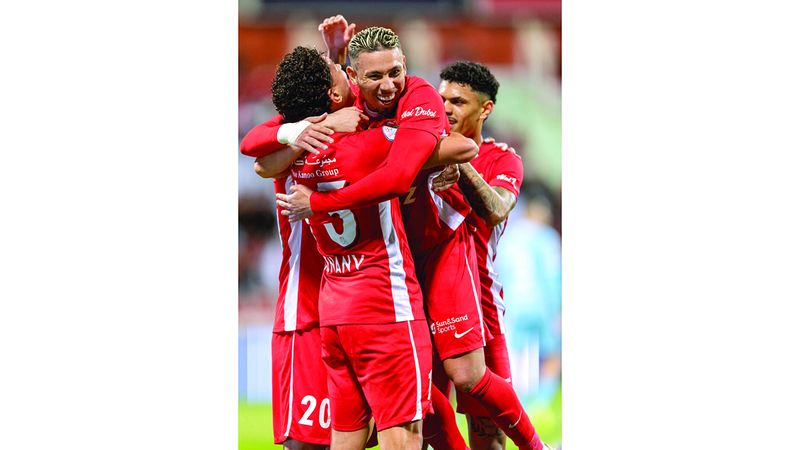 الامارات | لقب الدوري يعود إلى بيت شباب الأهلي بـ «سعادة»