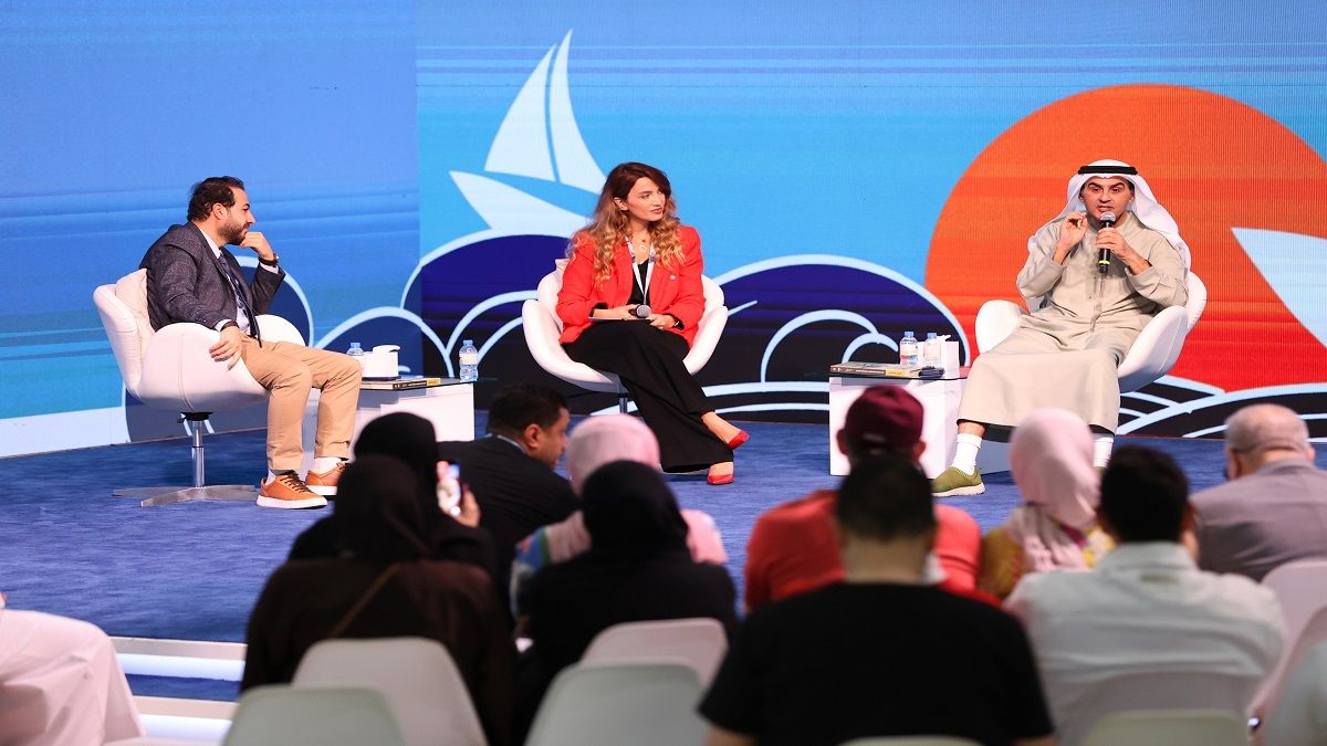 الامارات | علي بن تميم: 40 بيتاً تعكس عبقرية المتنبي