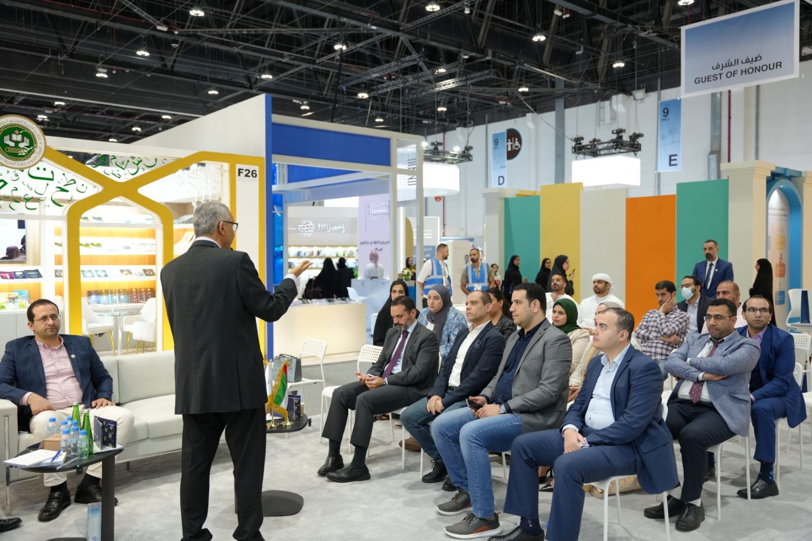 الامارات | حضور لافت للدراسات الاستراتيجية خلال أبوظبي الدولي للكتاب 2025