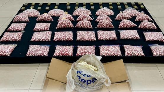 الخليج اليوم .. إحباط محاولة مطلوب كويتي تهريب كمية مخدرات كبيرة لـ"المحامي" المتهم