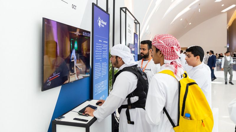 الامارات | مجتمع التعليم: اعتماد الذكاء الاصطناعي في المراحل الدراسية رؤية استباقية لإعداد أجيال المستقبل