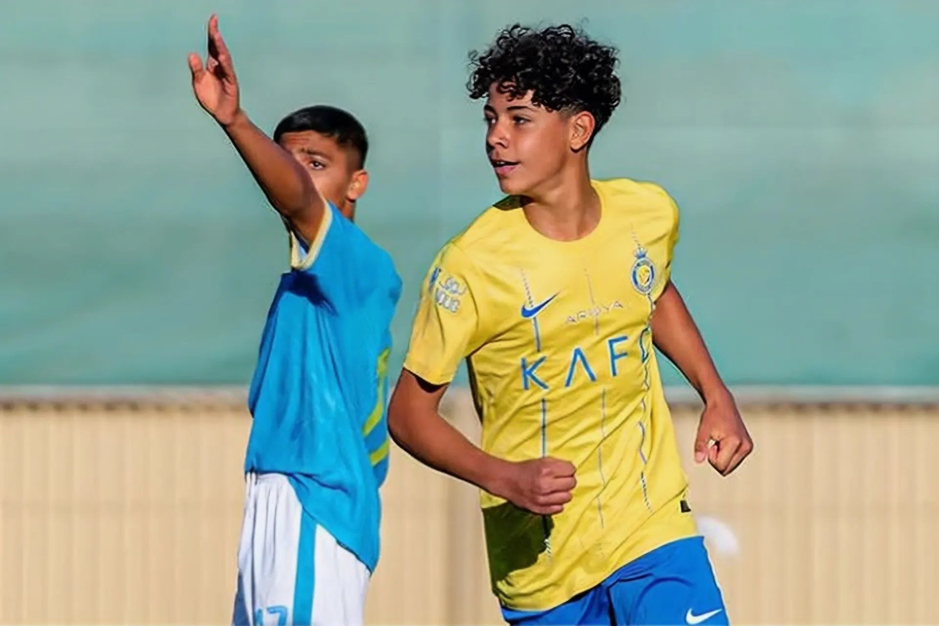 الامارات | ابن كريستيانو رونالدو ينضم لمنتخب البرتغال