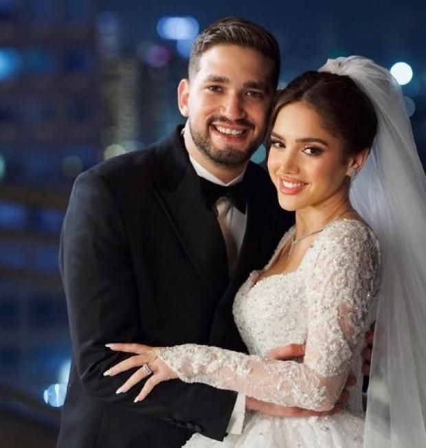 عاجل: الصور الأولى من حفل زفاف رنا رئيس بحضور عدد من الفنانين