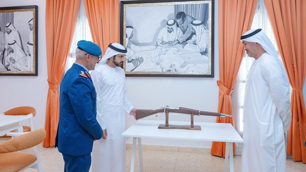 حمدان بن محمد يحضر حفل الذكرى الـ49 لتوحيد القوات المسلحة الإماراتية