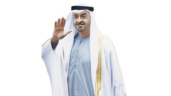 رئيس الدولة لرجال القوات المسلحة: أنتم نموذج للولاء والتضحية