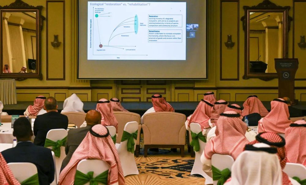 "الغطاء النباتي" يناقش تأهيل 40 مليون هكتارٍ من الأراضي المتدهورة