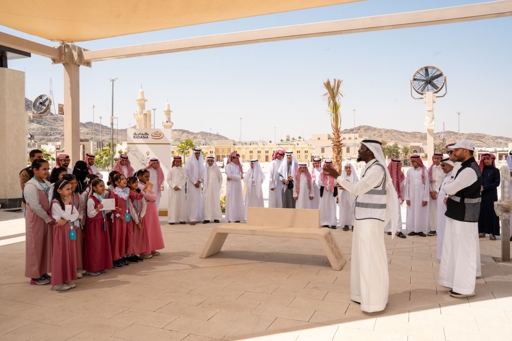 جولات "تروية" تنطلق في المشاعر المقدسة لتعزيز الوعي الثقافي للطلاب