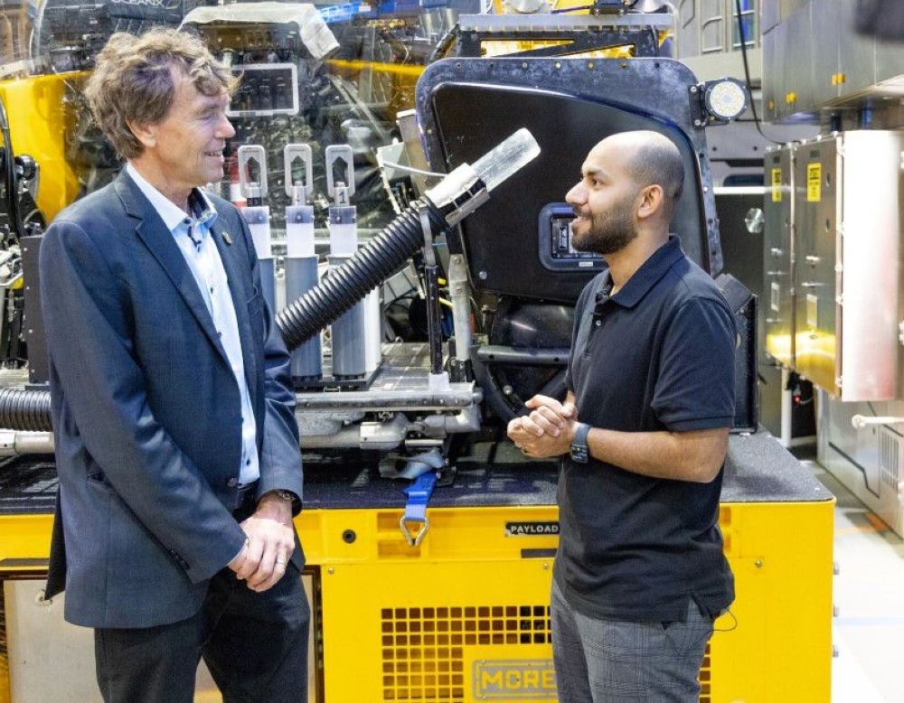 من كاوست إلى أعماق المحيط: شباب سعودي يشارك في رحلة علمية حول إفريقيا