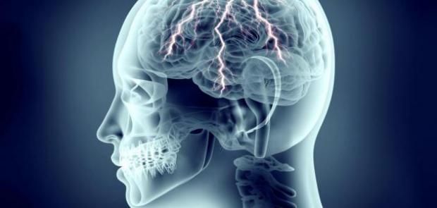 عاجل.. سبب نقل حسام عاشور إلى المستشفى.. لماذا تحدث التشنجات المفاجئة؟