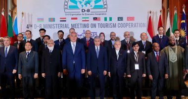 اعتماد "إعلان القاهرة" خلال الجلسة الختامية للاجتماع وزراء السياحة بدول منظمة D-8
