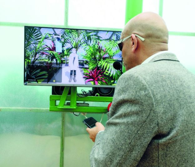 الامارات | «ليلى» طبيبة افتراضية متخصصة بالطب البديل.. و«علياء» عميد كلية مساعد