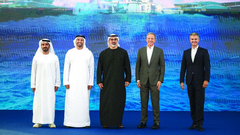 الامارات | خالد بن محمد: الاقتصاد الإبداعي والثقافي دعامة رئيسة في دعم الناتج المحلي