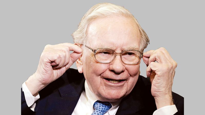 الامارات | نصيحة وارن بافيت للشباب... هذا الشيء أهم من الراتب